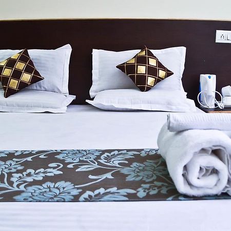 Hotel Ananta Inn 자이푸르 외부 사진